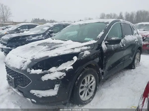 1FMCU9G68NUB11391 2022 FORD ESCAPE - Image 2