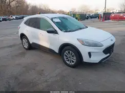 1FMCU9G68NUB12640 2022 FORD ESCAPE