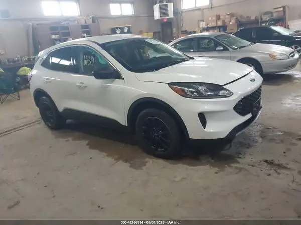 1FMCU9G68NUB16493 2022 FORD ESCAPE - Image 1