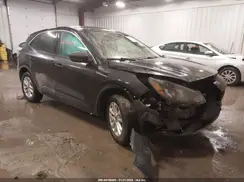1FMCU9G68NUB31138 2022 FORD ESCAPE