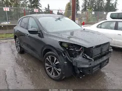 1FMCU9G68NUB55388 2022 FORD ESCAPE