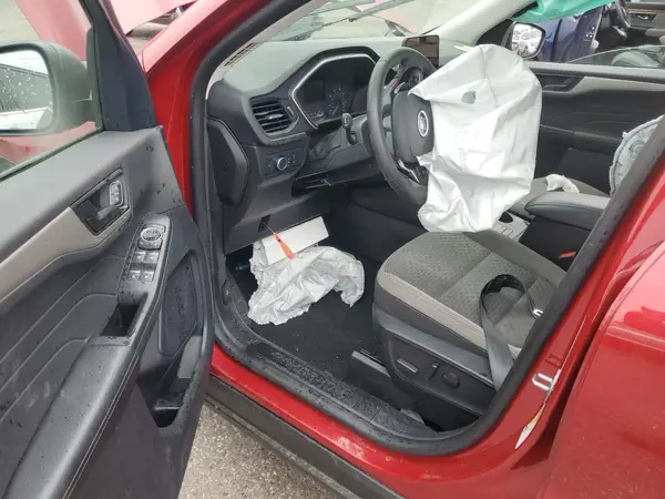 1FMCU9G68NUB70957 2022 FORD ESCAPE - Image 8