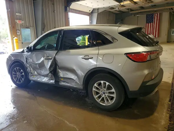 1FMCU9G68NUB89511 2022 FORD ESCAPE - Image 2