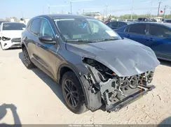 1FMCU9G68NUB90836 2022 FORD ESCAPE