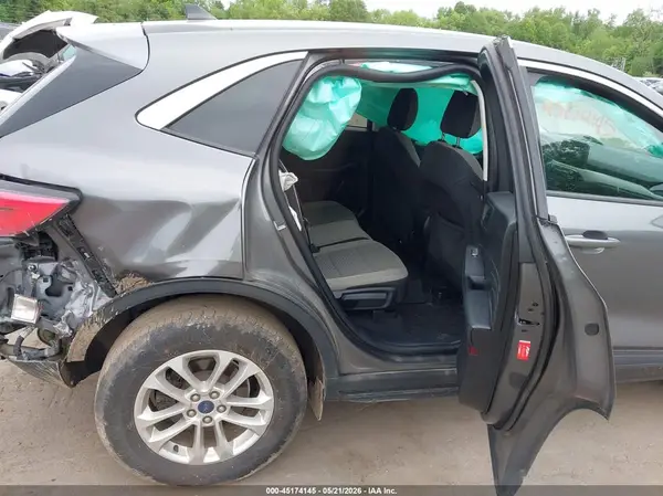 1FMCU9G68NUC02628 2022 FORD ESCAPE - Image 8