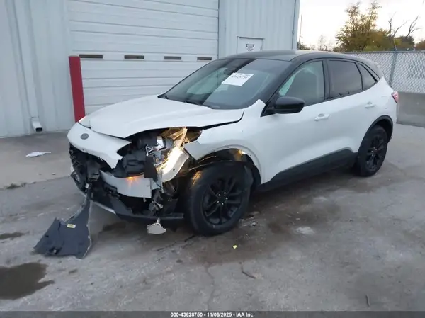 1FMCU9G69LUB00509 2020 FORD ESCAPE - Image 2