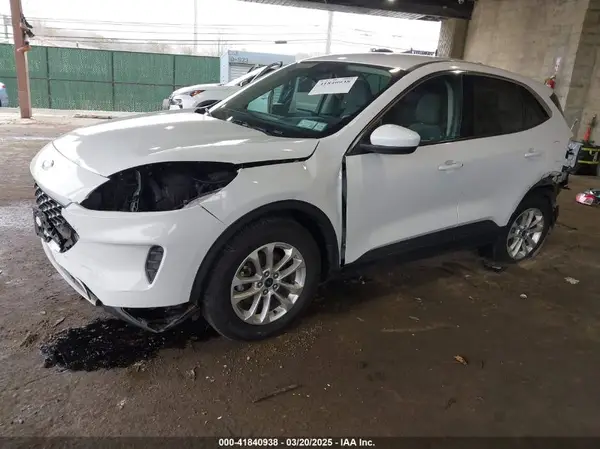 1FMCU9G69LUB14815 2020 FORD ESCAPE - Image 2