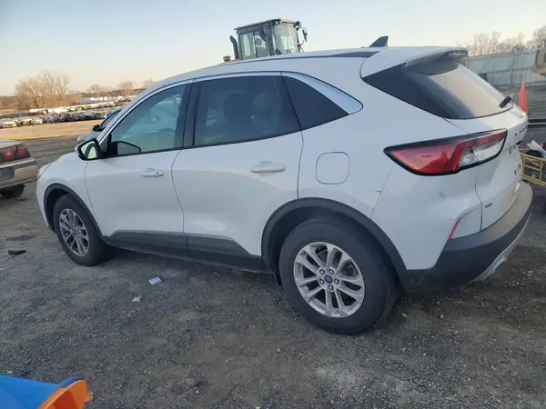 1FMCU9G69LUC02425 2020 FORD ESCAPE - Image 2