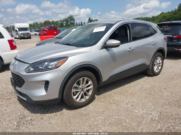 1FMCU9G69LUC14980 2020 FORD ESCAPE - Image 2