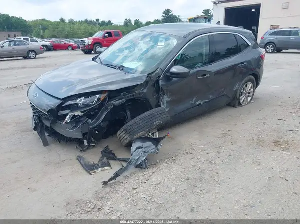 1FMCU9G69LUC68084 2020 FORD ESCAPE - Image 2