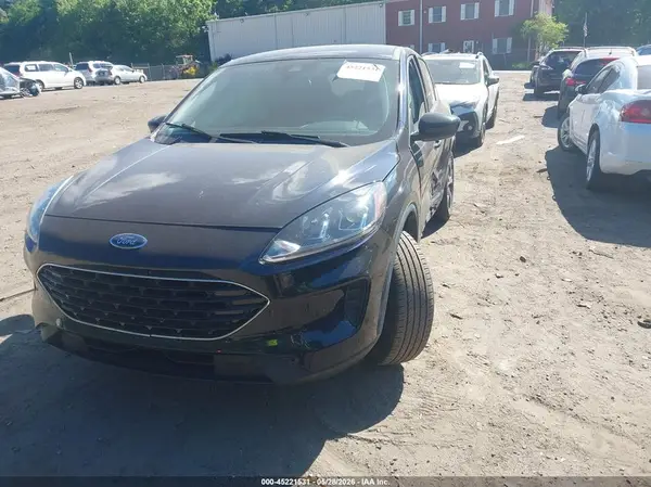 1FMCU9G69MUA15770 2021 FORD ESCAPE - Image 2