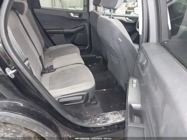 1FMCU9G69MUA24193 2021 FORD ESCAPE - Image 8