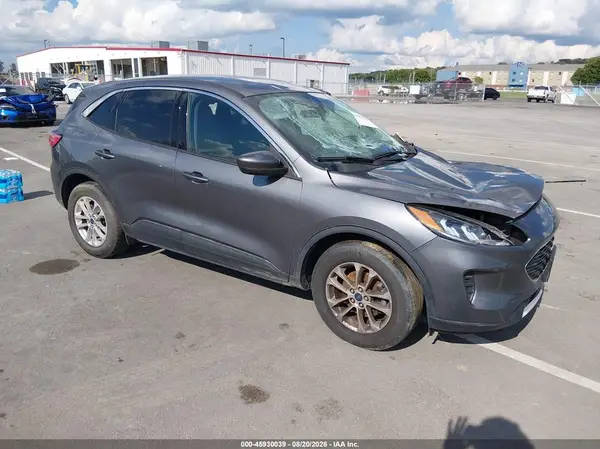 1FMCU9G69MUA27322 2021 FORD ESCAPE - Image 1