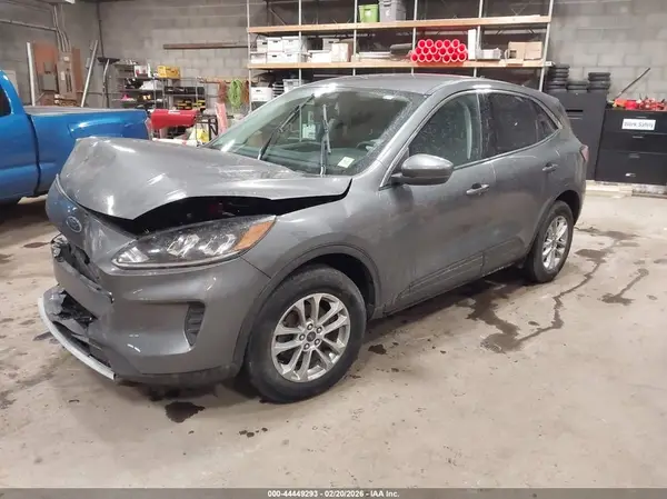 1FMCU9G69MUA30107 2021 FORD ESCAPE - Image 2
