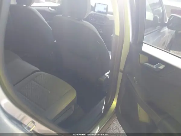 1FMCU9G69MUA37963 2021 FORD ESCAPE - Image 8