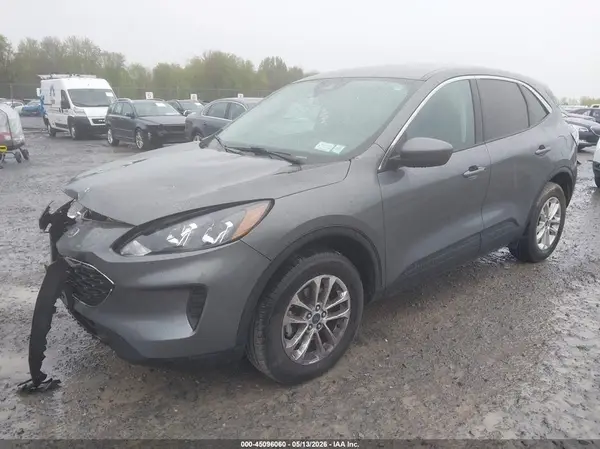 1FMCU9G69MUA45755 2021 FORD ESCAPE - Image 2