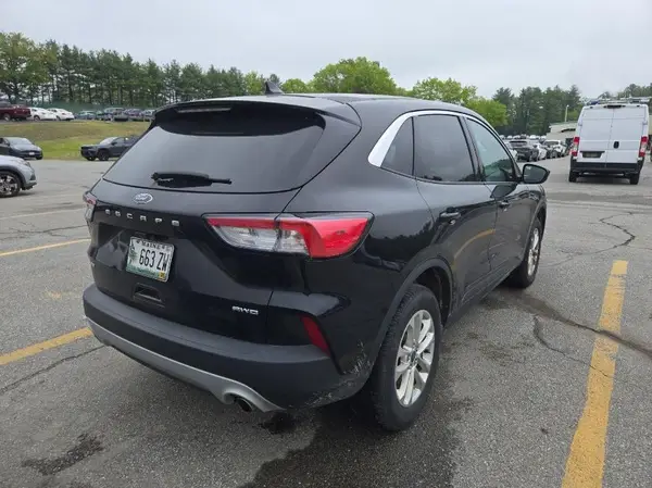 1FMCU9G69MUA73572 2021 FORD ESCAPE - Image 8