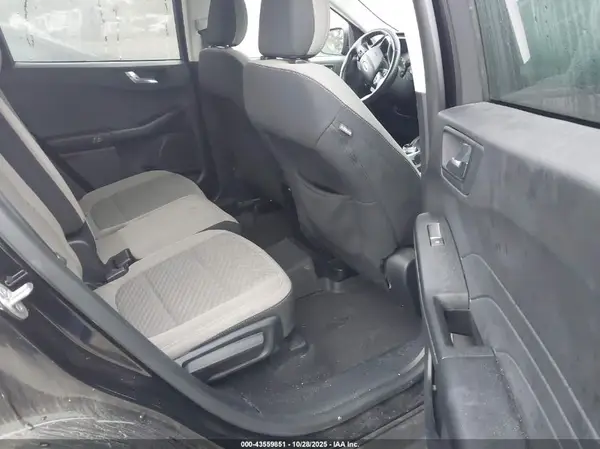 1FMCU9G69MUA97418 2021 FORD ESCAPE - Image 8