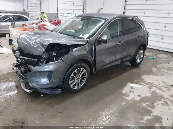 1FMCU9G69MUA97922 2021 FORD ESCAPE - Image 2