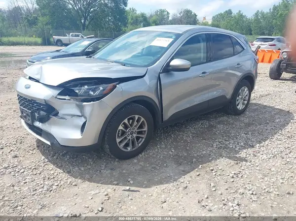 1FMCU9G69MUB10247 2021 FORD ESCAPE - Image 2