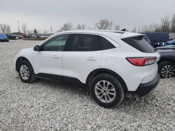 1FMCU9G69MUB25136 2021 FORD ESCAPE - Image 2