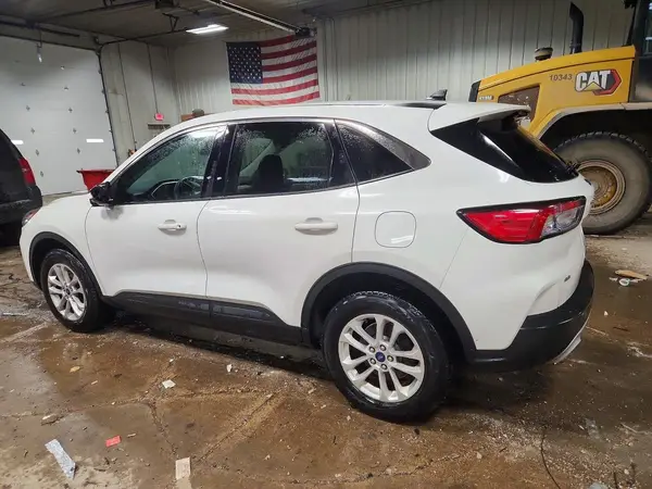 1FMCU9G69NUA60662 2022 FORD ESCAPE - Image 2