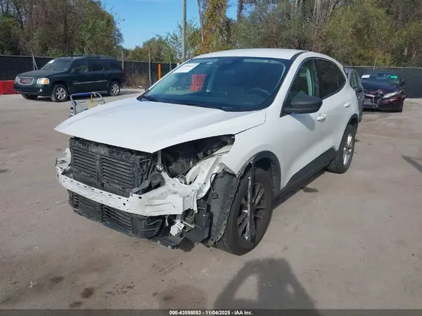 1FMCU9G69NUA60712 2022 FORD ESCAPE - Image 2