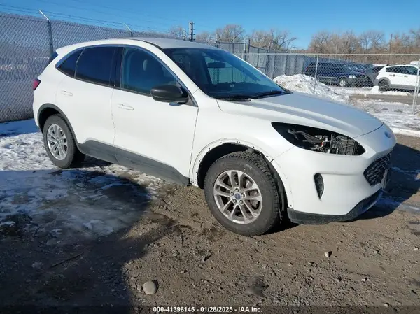 1FMCU9G69NUA61164 2022 FORD ESCAPE - Image 1