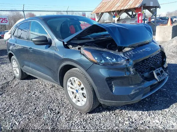1FMCU9G69NUA87778 2022 FORD ESCAPE - Image 1