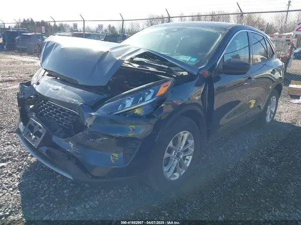 1FMCU9G69NUA87778 2022 FORD ESCAPE - Image 2