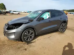 1FMCU9G69NUB16230 2022 FORD ESCAPE