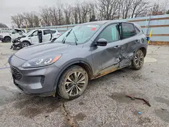 1FMCU9G69NUB40513 2022 FORD ESCAPE