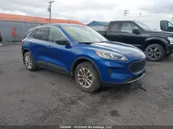 1FMCU9G69NUB75343 2022 FORD ESCAPE