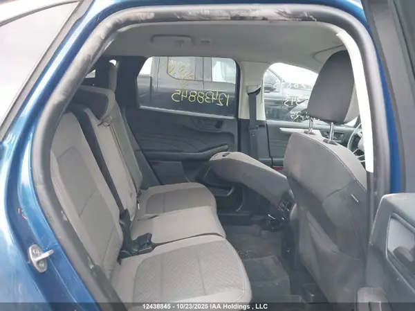 1FMCU9G69NUB75343 2022 FORD ESCAPE - Image 8