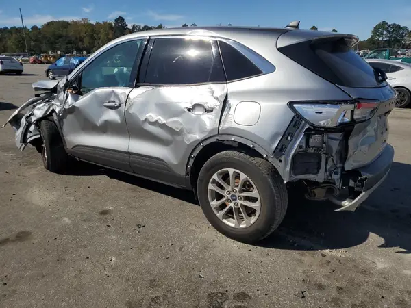 1FMCU9G69NUB80154 2022 FORD ESCAPE - Image 2