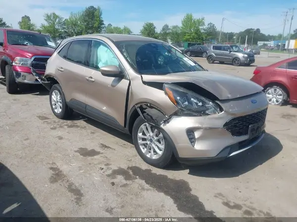 1FMCU9G6XLUA25108 2020 FORD ESCAPE - Image 1
