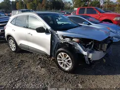 1FMCU9G6XLUA51319 2020 FORD ESCAPE