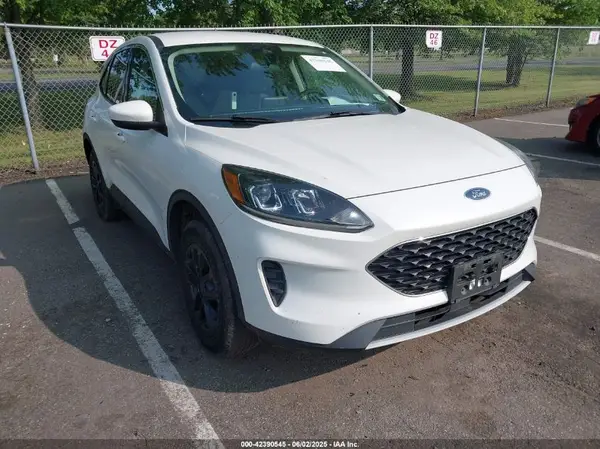 1FMCU9G6XLUA82702 2020 FORD ESCAPE - Image 1
