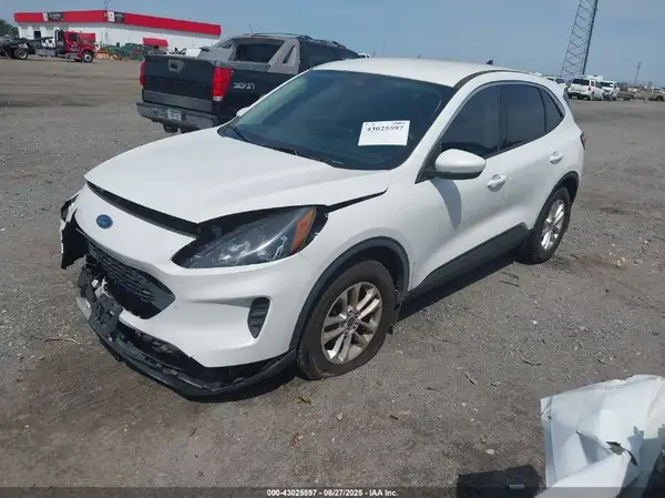 1FMCU9G6XLUB06285 2020 FORD ESCAPE - Image 2