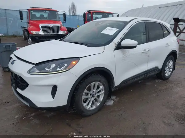 1FMCU9G6XLUB07162 2020 FORD ESCAPE - Image 2