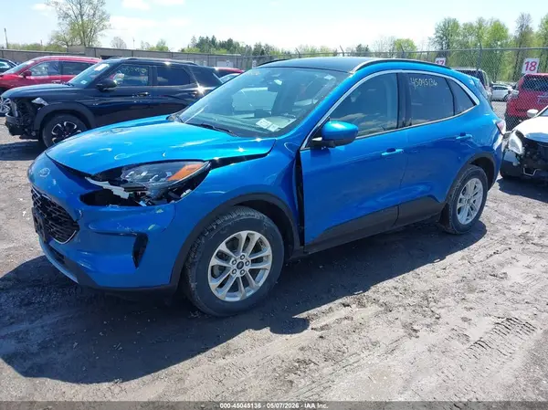 1FMCU9G6XLUC27110 2020 FORD ESCAPE - Image 2