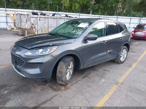 1FMCU9G6XLUC46515 2020 FORD ESCAPE - Image 2