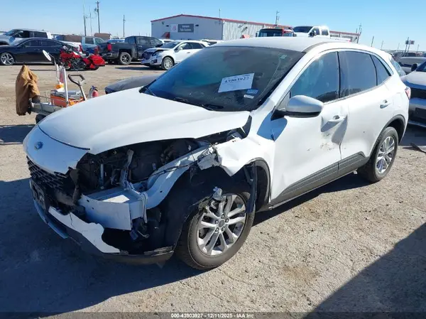 1FMCU9G6XLUC73813 2020 FORD ESCAPE - Image 2