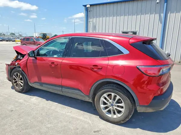 1FMCU9G6XMUA09394 2021 FORD ESCAPE - Image 2