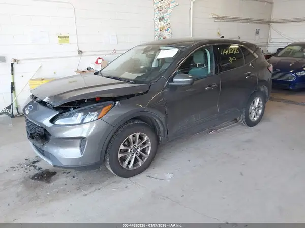 1FMCU9G6XMUA39835 2021 FORD ESCAPE - Image 2