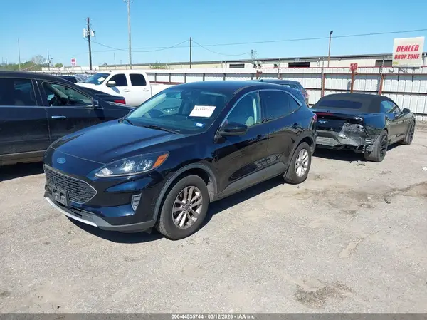 1FMCU9G6XMUA40015 2021 FORD ESCAPE - Image 2