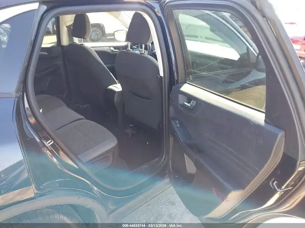 1FMCU9G6XMUA40015 2021 FORD ESCAPE - Image 8