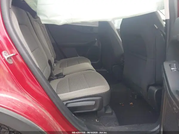 1FMCU9G6XNUA04939 2022 FORD ESCAPE - Image 8