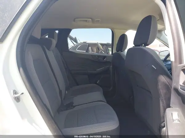 1FMCU9G6XNUA60654 2022 FORD ESCAPE - Image 8