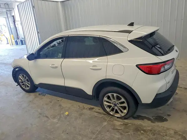 1FMCU9G6XNUA61142 2022 FORD ESCAPE - Image 2